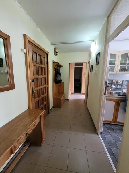 Rahova, str. Vicina, bloc din 1987