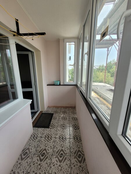 Rahova, str. Vicina, bloc din 1987